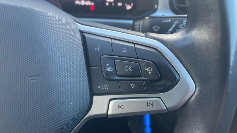 Volkswagen T-Roc 1.0 TSI Life 5dr Petrol Hatchback